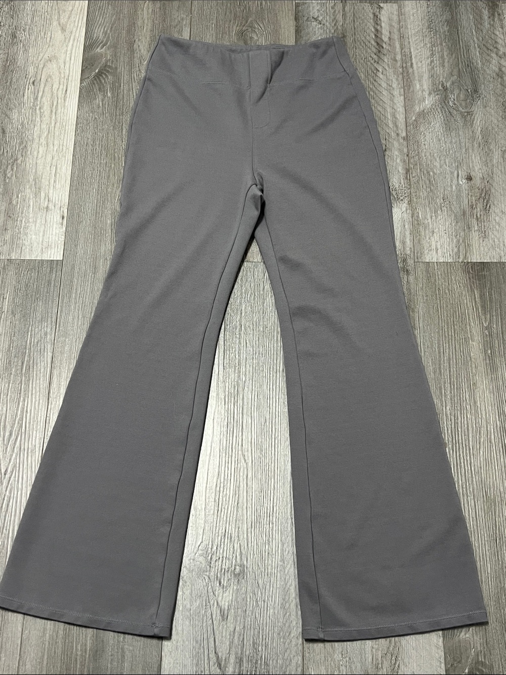 Halara woman’s pull on trousers/ grey/ size S